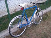 ez lett belőle hátulról